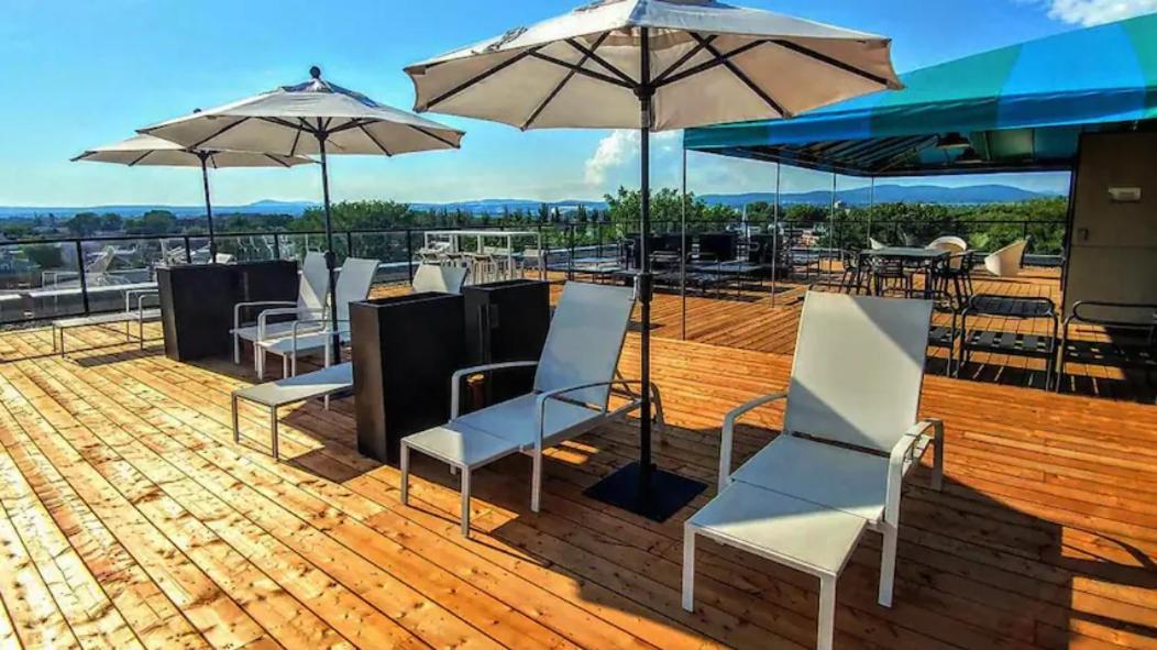 Le Kaméléon 318 : interieur parking, rooftop terrace, gym Québec Kültér fotó