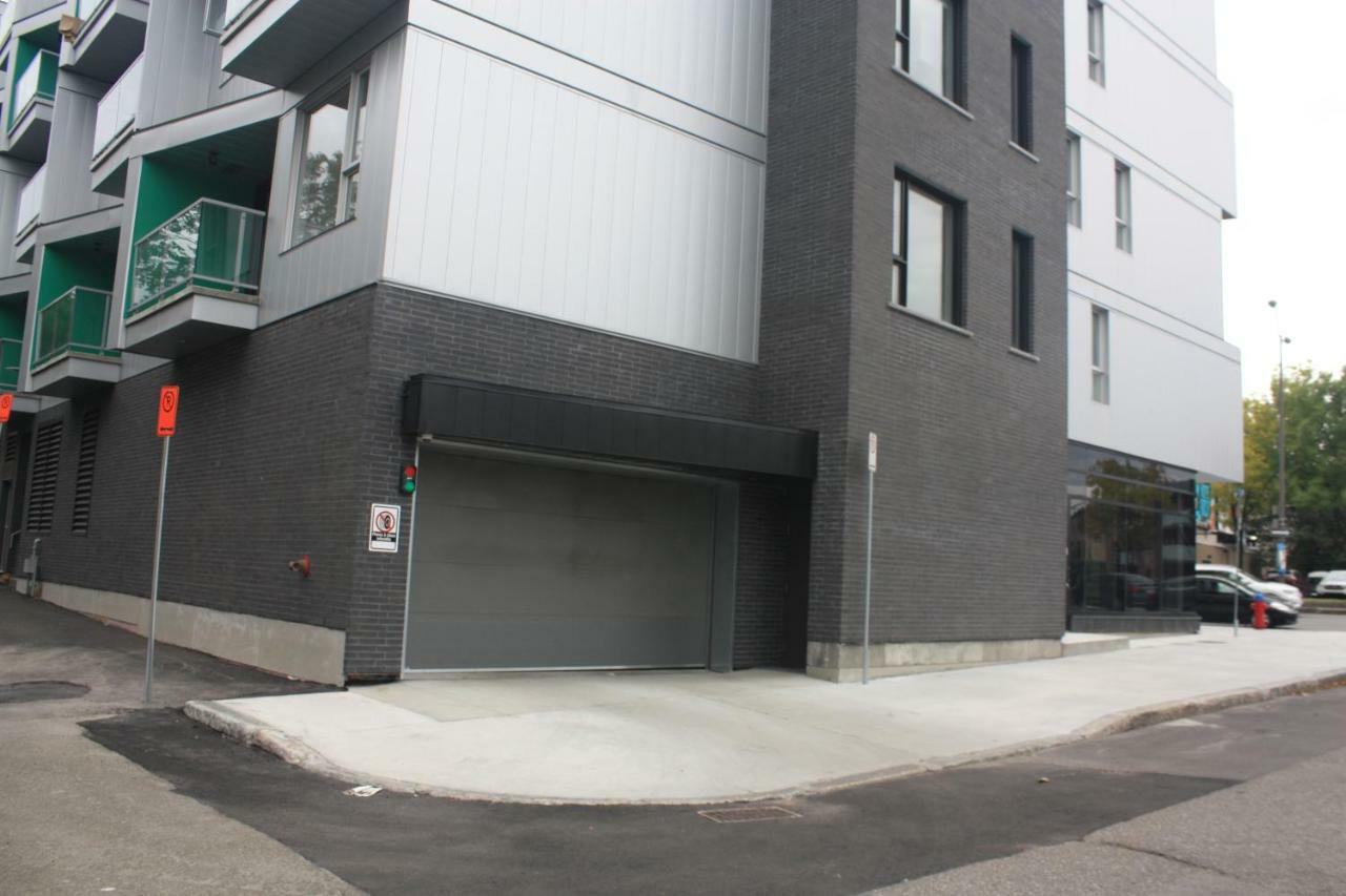 Le Kaméléon 318 : interieur parking, rooftop terrace, gym Québec Kültér fotó